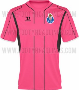 Nueva_camiseta_del_FC_Porto_para_la_temporada_2014_2015_3