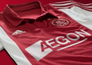 Nueva_camisetas_de_futbol_del_Ajax_2014_2015_Adidas_11